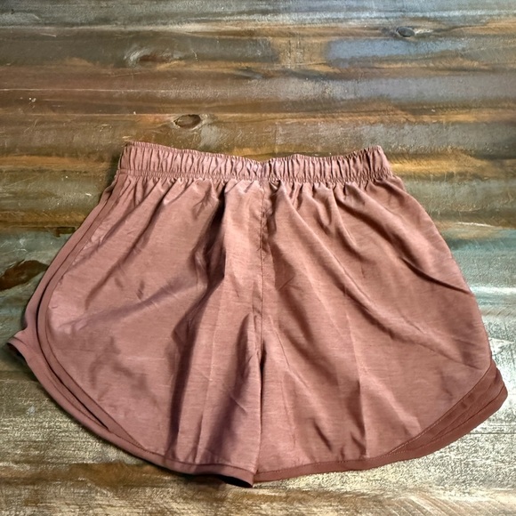 Nike Women’s Dri-FIT Running Shorts Rust NWT - Picture 6 of 6